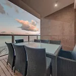 Tigne Seafront 3br Escape With Mesmerising Views By 360 Estates דירה *