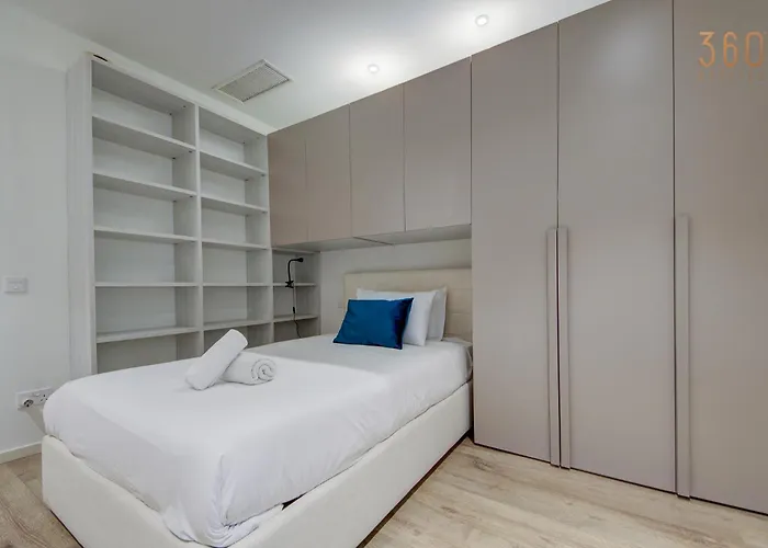 Tigne Seafront 3br Escape With Mesmerising Views By 360 Estates Apartment Gzira