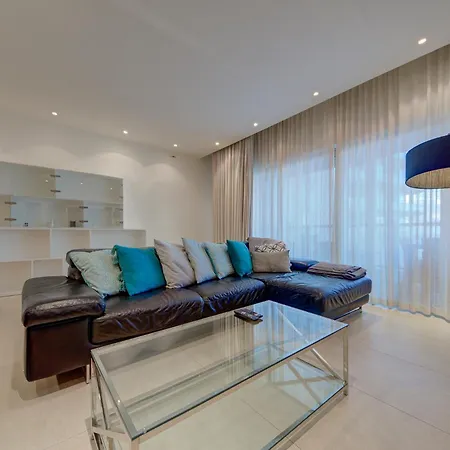 Daire Tigne Seafront 3br Escape With Mesmerising Views By 360 Estates Gzira