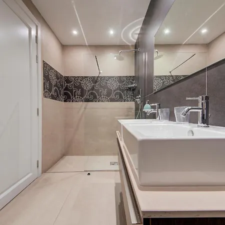 Tigne Seafront 3br Escape With Mesmerising Views By 360 Estates