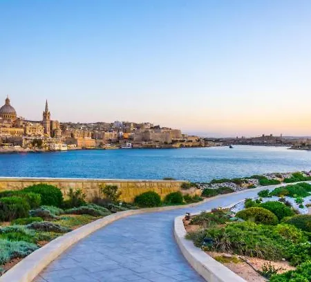 Tigne Seafront 3br Escape With Mesmerising Views By 360 Estates *