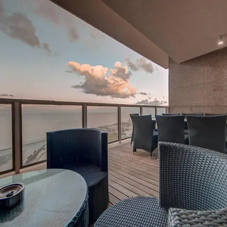 Daire Tigne Seafront 3br Escape With Mesmerising Views By 360 Estates *