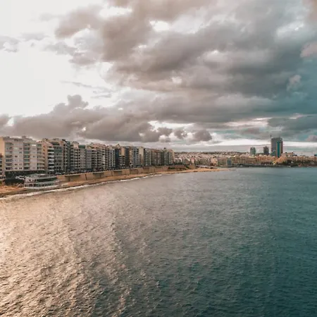 Tigne Seafront 3br Escape With Mesmerising Views By 360 Estates Gzira