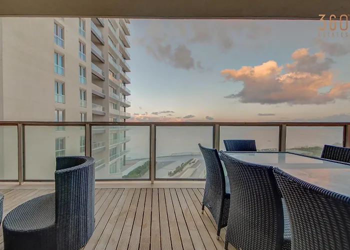 Appartamento Tigne Seafront 3br Escape With Mesmerising Views By 360 Estates Gzira