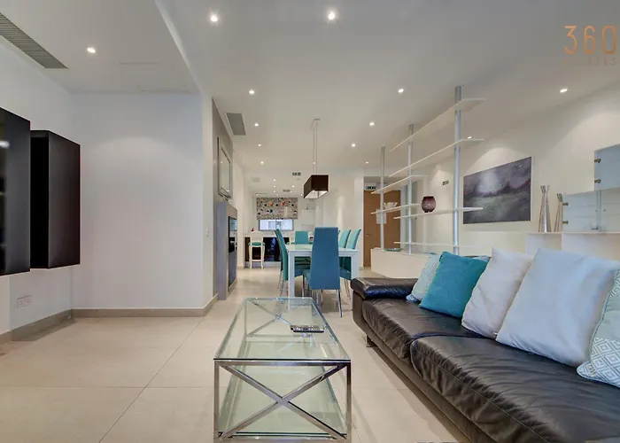 Tigne Seafront 3br Escape With Mesmerising Views By 360 Estates * Gzira