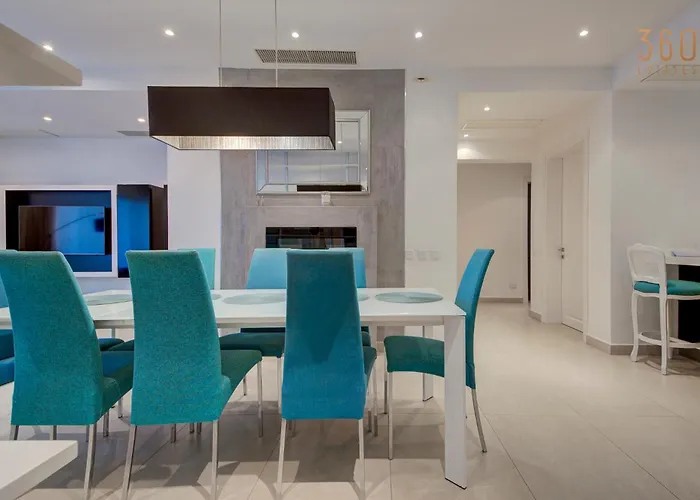 Tigne Seafront 3br Escape With Mesmerising Views By 360 Estates * Gzira