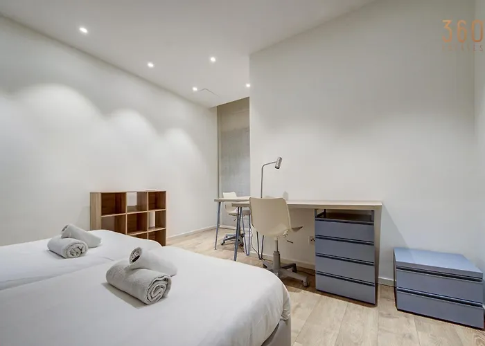 Tigne Seafront 3br Escape With Mesmerising Views By 360 Estates Appartamento Gzira