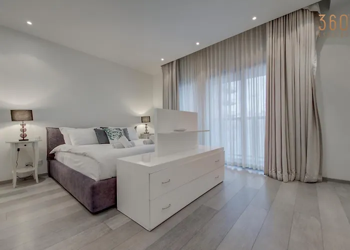 Appartamento Tigne Seafront 3br Escape With Mesmerising Views By 360 Estates Gzira