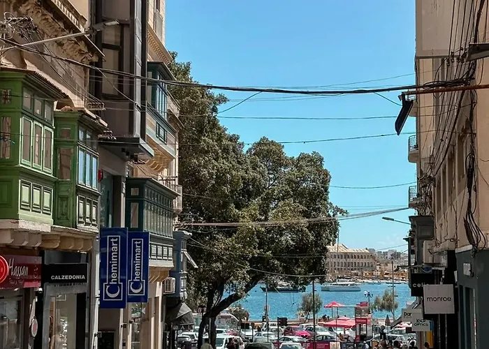 Tigne Seafront 3br Escape With Mesmerising Views By 360 Estates Appartamento